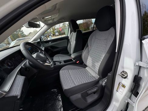 New 2025 Volkswagen Tiguan S image 19