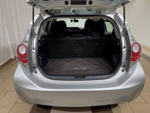 Used 2013 Toyota Prius C Two image 11