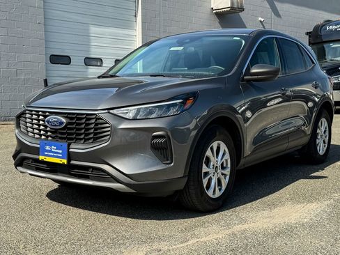 Certified 2023 Ford Escape Active image 7