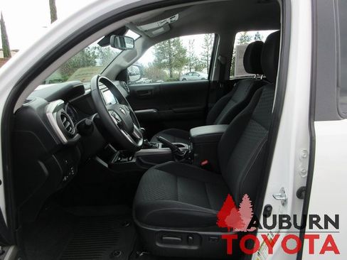 Certified 2023 Toyota Tacoma 4x4 Double Cab image 13