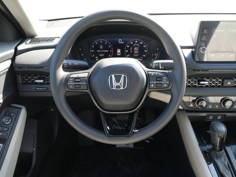 Used 2026 Honda Accord SE image 22