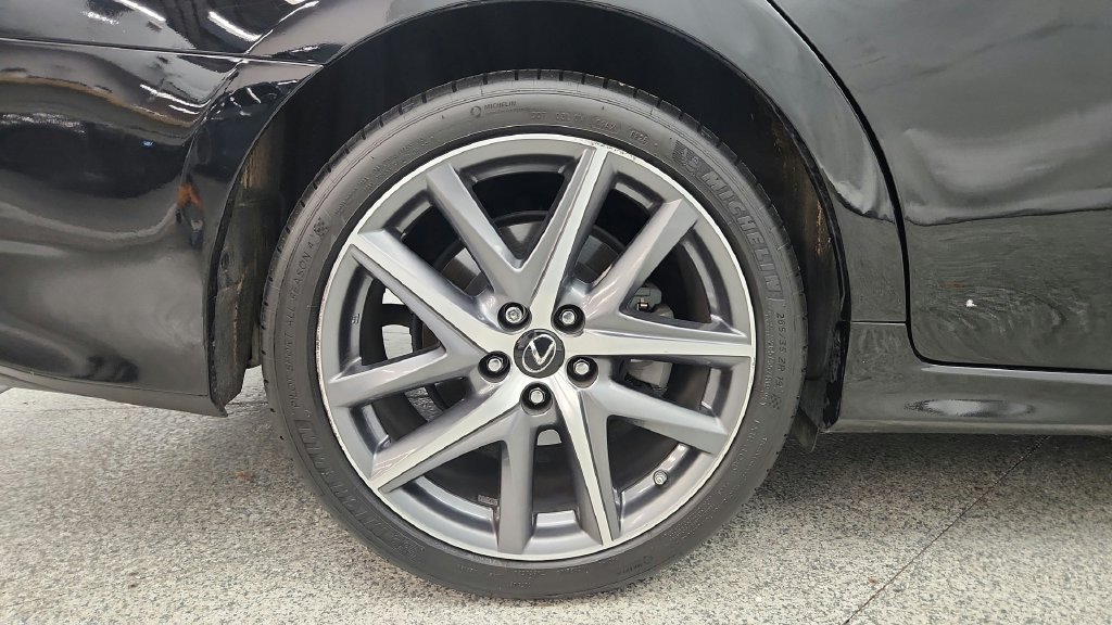 Used 2017 Lexus GS 350 F Sport RWD image 41