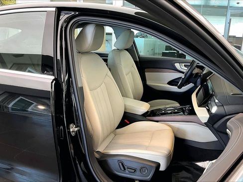 Certified 2025 Audi A5 2.0T Premium w/ Convenience Package image 8