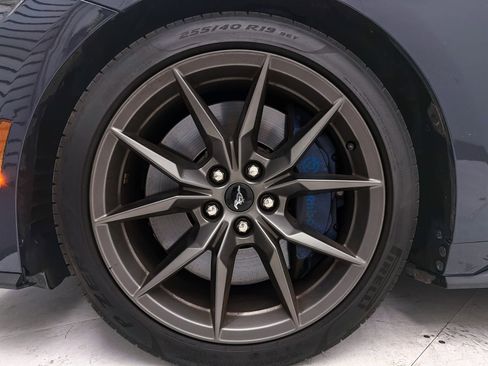 Used 2025 Ford Mustang Dark Horse image 16