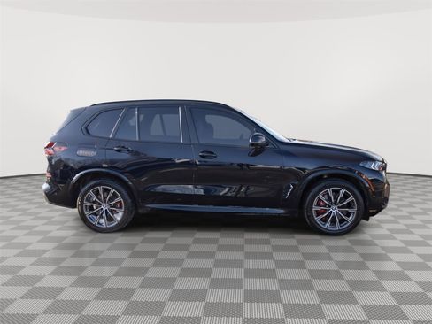 Used 2024 BMW X5 xDrive40i w/ M Sport Package image 26