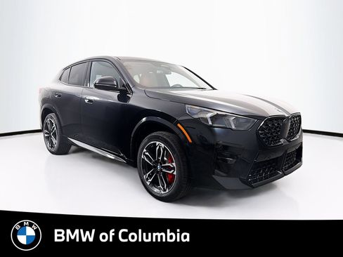 New 2026 BMW X2 xDrive28i w/ M Sport Package AWD/4WD image 1