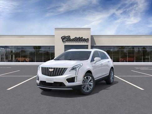 Used 2026 Cadillac XT5 Premium Luxury w/ Driver Assist Package AWD/4WD image 8