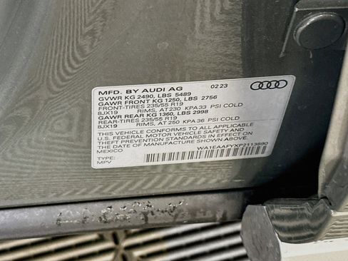 Used 2023 Audi Q5 2.0T Premium Plus w/ Premium Plus Package AWD/4WD image 12