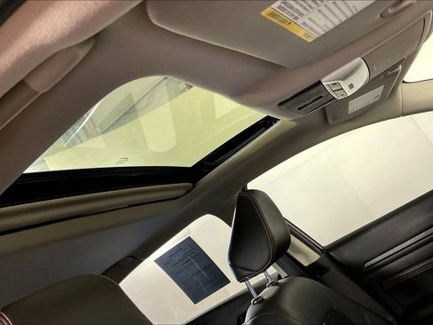 Used 2021 Nissan Altima 2.5 SR w/ SR Premium Package image 23