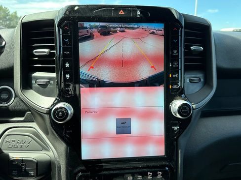 New 2026 RAM 2500 Tradesman AWD/4WD image 27