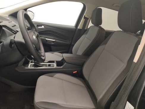 Used 2018 Ford Escape SE FWD image 17