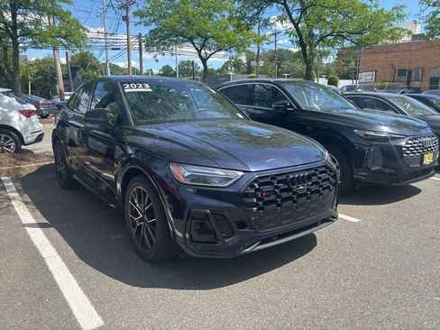 Certified 2023 Audi SQ5 Premium Plus w/ Premium Plus Package AWD/4WD image 11