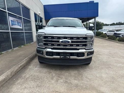 Used 2025 Ford F350 Lariat w/ Chrome Package AWD/4WD image 3