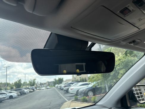 Used 2019 Toyota Highlander Limited Platinum AWD/4WD image 27
