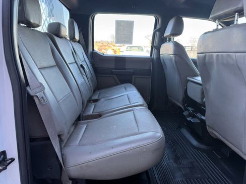 Used 2017 Ford F550 4x4 Crew Cab Super Duty image 22