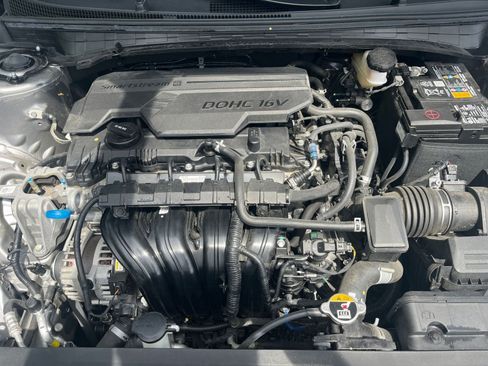 Used 2025 Kia K4 LXS image 28