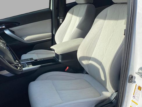 Used 2018 Mitsubishi Eclipse Cross SEL image 22