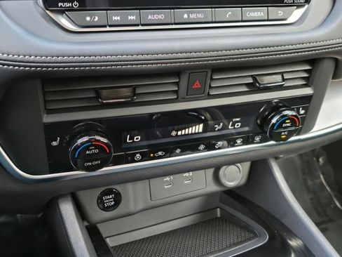 New 2026 Nissan Rogue SV AWD/4WD image 30