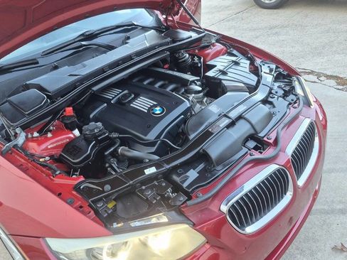 Used 2013 BMW 328i Convertible image 72