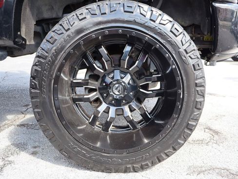 Used 2017 Ford F150 XLT w/ Equipment Group 302A Luxury AWD/4WD image 35