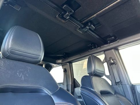 Certified 2021 Ford Bronco Badlands AWD/4WD image 16