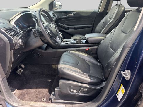 Used 2017 Ford Edge Titanium w/ Equipment Group 301A AWD/4WD image 7