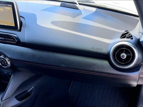 Used 2016 MAZDA MX-5 Miata Grand Touring RWD image 16