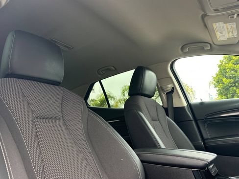 Used 2021 Buick Envision Preferred FWD image 16