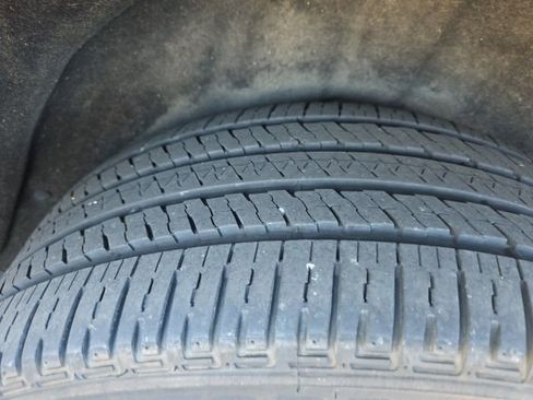 Used 2017 Jeep Grand Cherokee Limited image 9