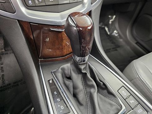 Used 2012 Cadillac SRX Luxury FWD image 21
