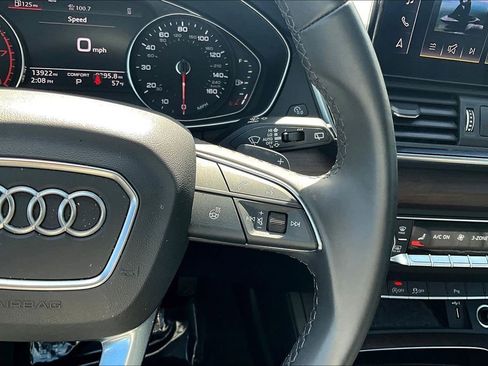 Used 2023 Audi Q5 2.0T Premium w/ Convenience Package image 12