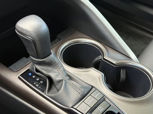 Certified 2024 Toyota Camry SE w/ Convenience Package image 20