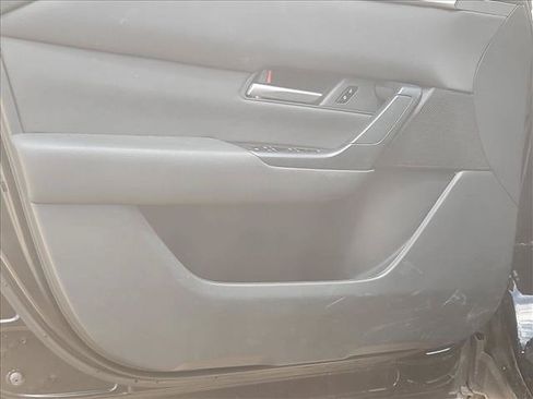 Used 2025 MAZDA CX-50 AWD 2.5 S w/ Preferred Package image 11