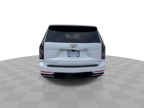 Used 2025 Cadillac Escalade Premium Luxury w/ LPO, Floor Liner Package image 7
