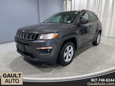 Used 2019 Jeep Compass Latitude image 4