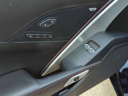 Used 2019 Chevrolet Corvette Stingray Coupe RWD image 8