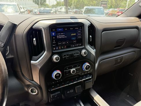 Used 2020 GMC Sierra 1500 Denali w/ Denali Ultimate Package AWD/4WD image 16
