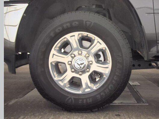 Used 2025 RAM 2500 Big Horn AWD/4WD image 9