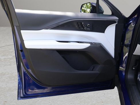 New 2026 Cadillac Lyriq Sport RWD image 9