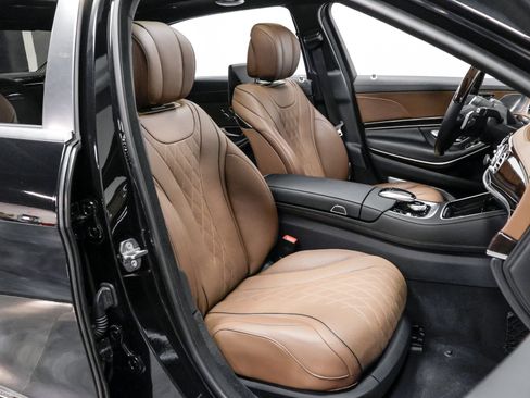 Used 2019 Mercedes-Benz Maybach S 560 4MATIC image 57