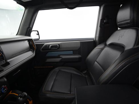 Used 2023 Ford Bronco Badlands image 40