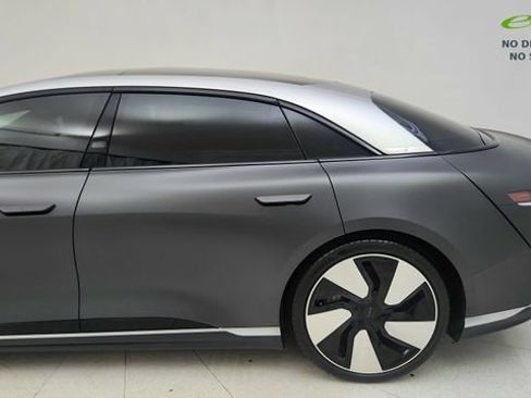 Used 2022 Lucid Air Grand Touring AWD/4WD image 11