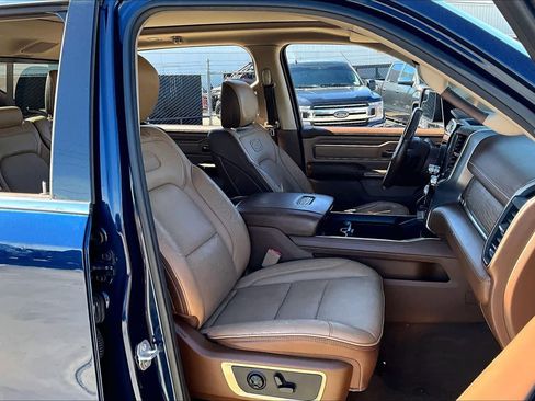 Used 2019 RAM 1500 Limited image 8