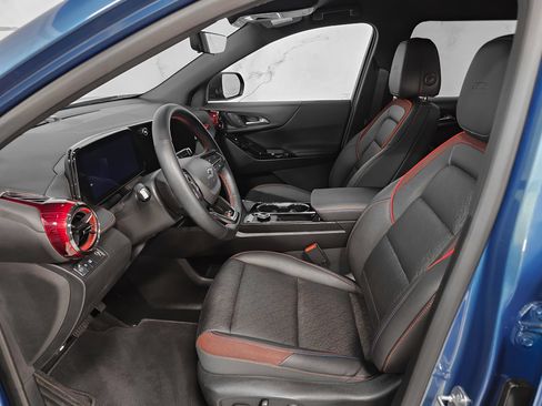 Used 2025 Chevrolet Equinox RS w/ Safety and Technology Package FWD image 22