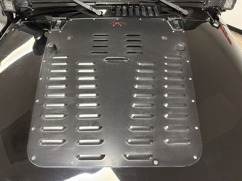 Used 2016 Jeep Wrangler Unlimited Sport AWD/4WD image 6