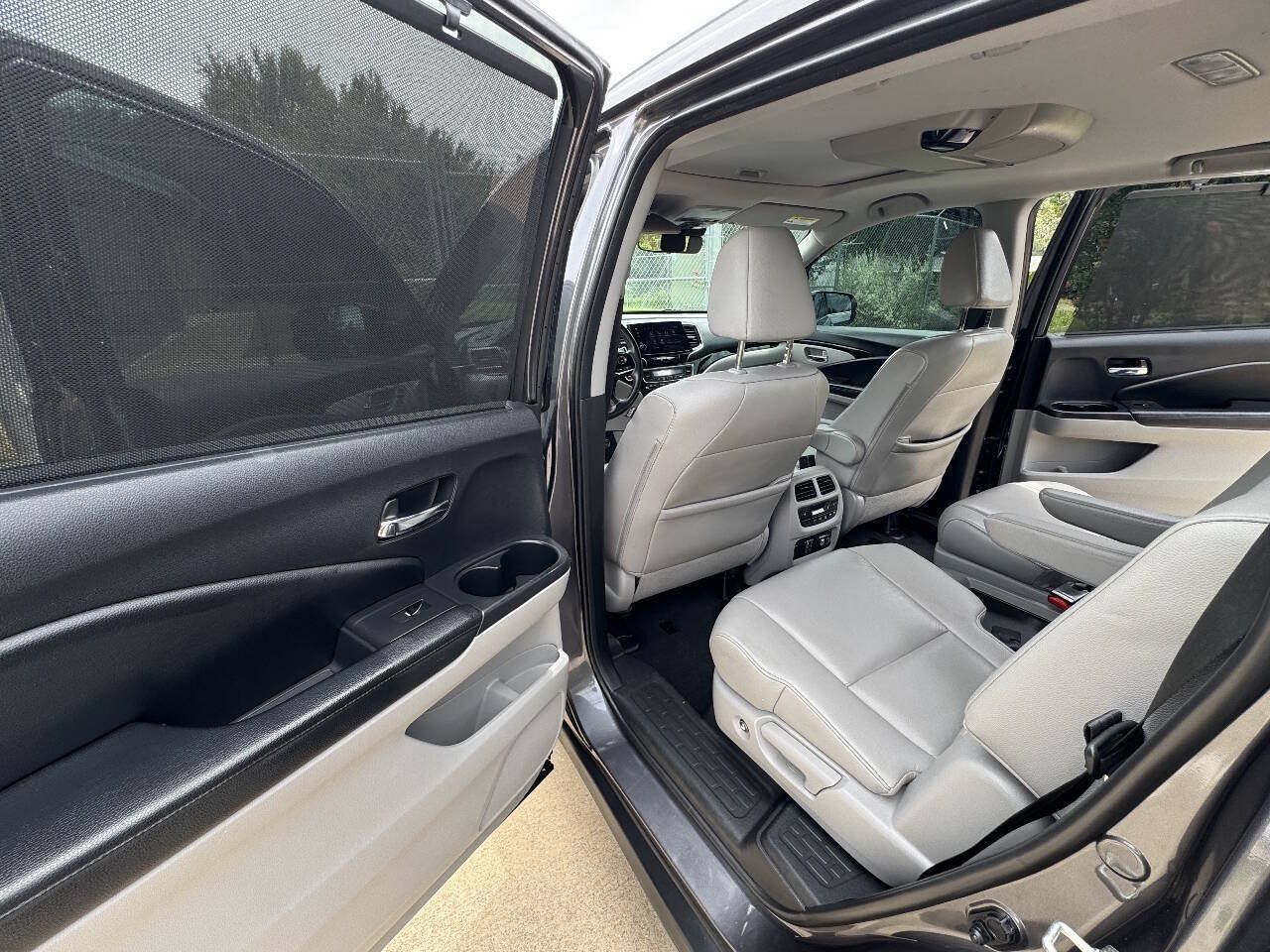 Used 2019 Honda Pilot Touring image 46