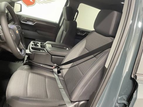 New 2025 Chevrolet Silverado 1500 LT image 12