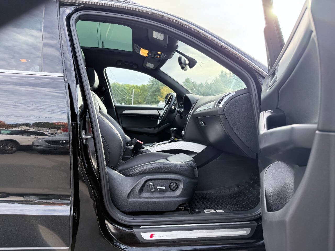 Used 2017 Audi Q5 2.0T Premium Plus w/ Technology Package AWD/4WD image 47
