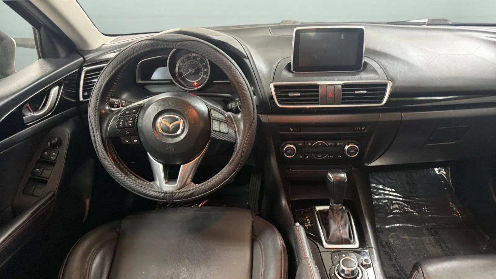 Used 2016 MAZDA MAZDA3 i Grand Touring FWD image 11