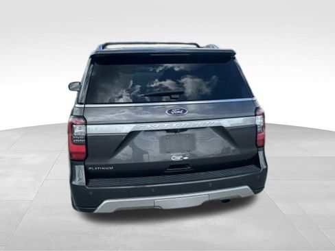 Used 2018 Ford Expedition Platinum AWD/4WD image 9